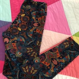 LuLaRoe One Size Leggings
